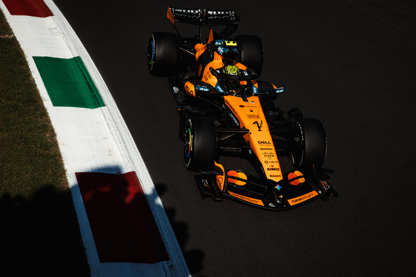 GP ITALIA, Lando Norris (GBR) McLaren F1 Team MCL40.
04.09.2026. Formula 1 World Championship, Rd 13, Italian Grand Prix, Monza, Italy, Practice Day.
- www.xpbimages.com, EMail: requests@xpbimages.com © Copyright: Bearne / XPB Images