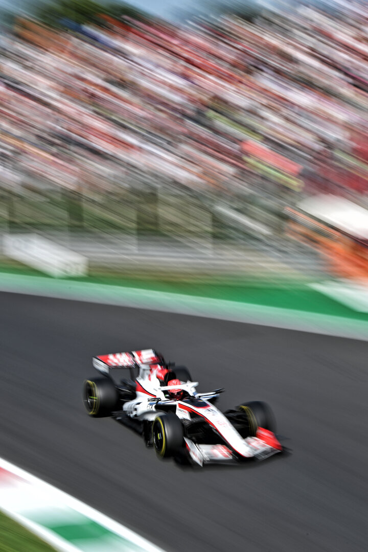 GP ITALIA, Esteban Ocon (FRA) Haas F1 Team VF-26.
04.09.2026. Formula 1 World Championship, Rd 13, Italian Grand Prix, Monza, Italy, Practice Day.
- www.xpbimages.com, EMail: requests@xpbimages.com © Copyright: Price / XPB Images