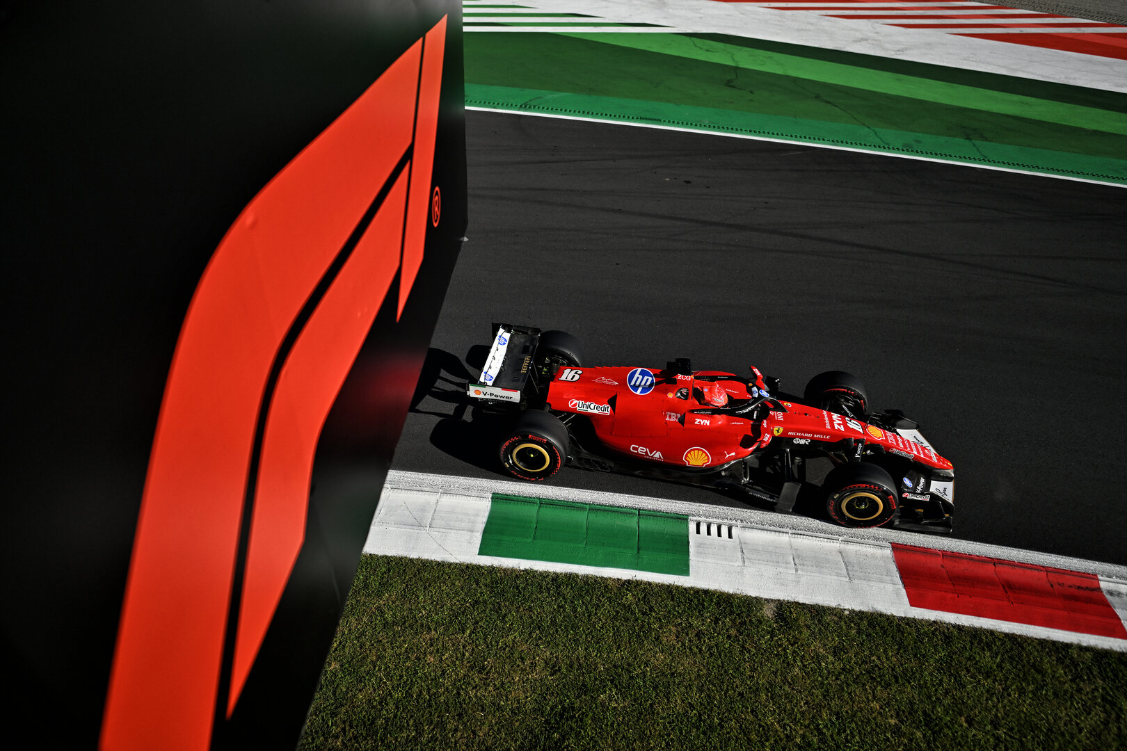 GP ITALIA, Charles Leclerc (MON) Ferrari SF-26.
04.09.2026. Formula 1 World Championship, Rd 13, Italian Grand Prix, Monza, Italy, Practice Day.
- www.xpbimages.com, EMail: requests@xpbimages.com © Copyright: Price / XPB Images