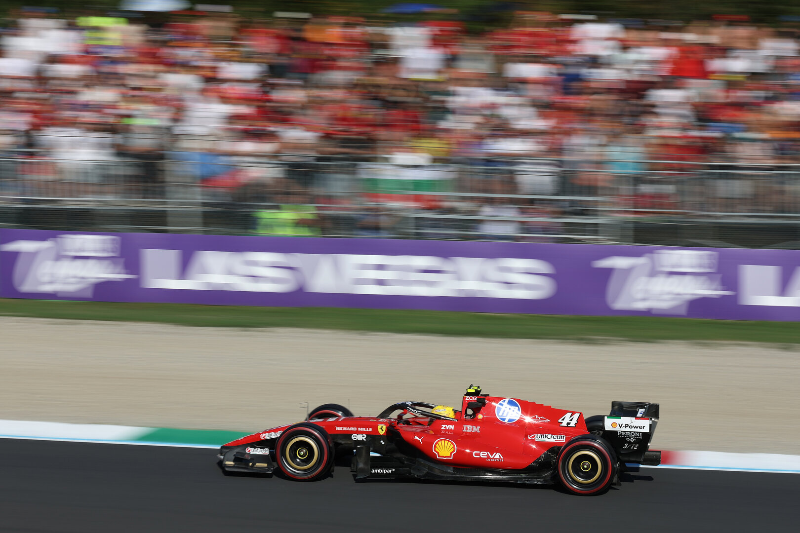 GP ITALIA, Lewis Hamilton (GBR) Ferrari SF-26.
04.09.2026. Formula 1 World Championship, Rd 13, Italian Grand Prix, Monza, Italy, Practice Day.
- www.xpbimages.com, EMail: requests@xpbimages.com © Copyright: Dunbar / XPB Images