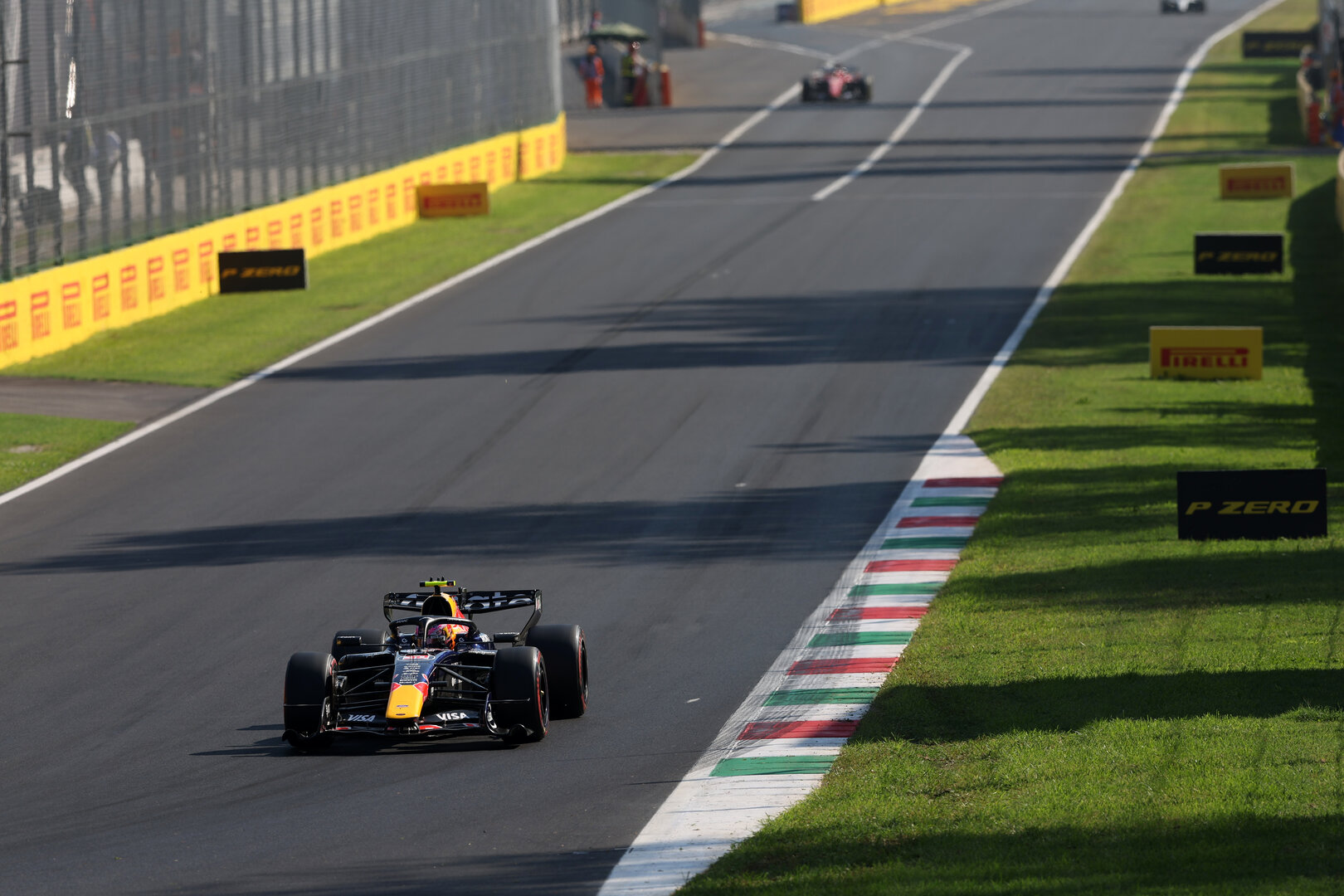 GP ITALIA, Liam Lawson (NZL) Red Bull Racing RB22.
04.09.2026. Formula 1 World Championship, Rd 13, Italian Grand Prix, Monza, Italy, Practice Day.
- www.xpbimages.com, EMail: requests@xpbimages.com © Copyright: Dunbar / XPB Images