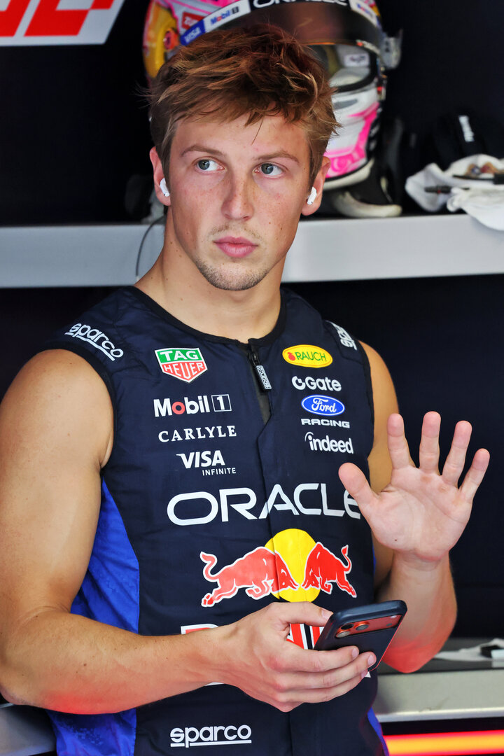 GP ITALIA, Liam Lawson (NZL) Red Bull Racing.
05.09.2026. Formula 1 World Championship, Rd 13, Italian Grand Prix, Monza, Italy, Qualifiche Day.
- www.xpbimages.com, EMail: requests@xpbimages.com © Copyright: Batchelor / XPB Images