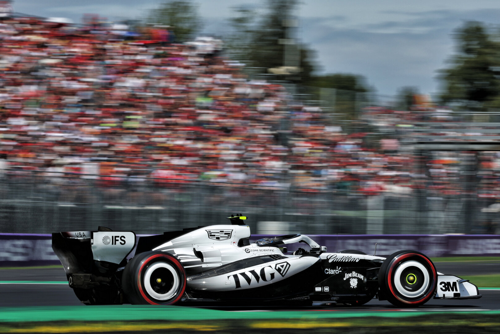 GP ITALIA, Valtteri Bottas (FIN) Cadillac Formula 1 Team MAC-26.
05.09.2026. Formula 1 World Championship, Rd 13, Italian Grand Prix, Monza, Italy, Qualifiche Day.
- www.xpbimages.com, EMail: requests@xpbimages.com © Copyright: Dunbar / XPB Images