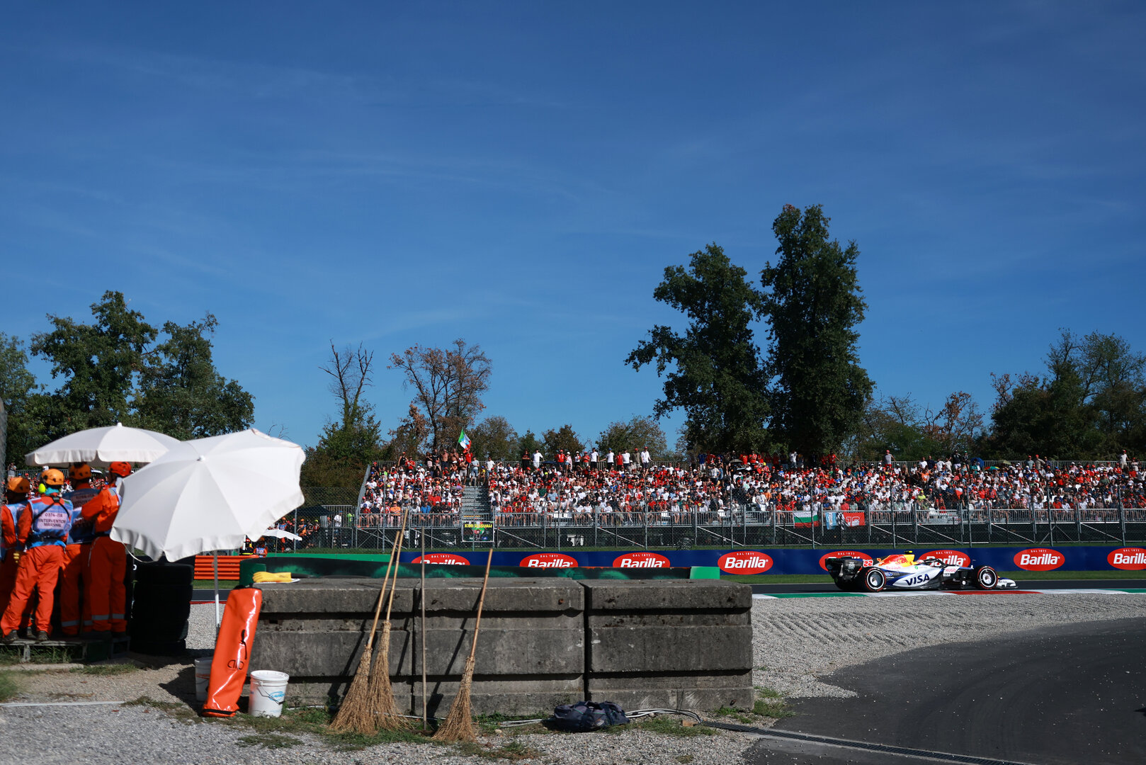 GP ITALIA, Yuki Tsunoda (JPN) Racing Bulls Formula One Team VCARB 03 Reserve Driver.
05.09.2026. Formula 1 World Championship, Rd 13, Italian Grand Prix, Monza, Italy, Qualifiche Day.
- www.xpbimages.com, EMail: requests@xpbimages.com © Copyright: Charniaux / XPB Images