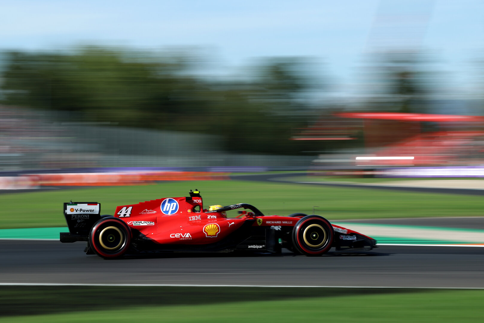 GP ITALIA, Lewis Hamilton (GBR) Ferrari SF-26.
05.09.2026. Formula 1 World Championship, Rd 13, Italian Grand Prix, Monza, Italy, Qualifiche Day.
 - www.xpbimages.com, EMail: requests@xpbimages.com © Copyright:  Rew / XPB Images