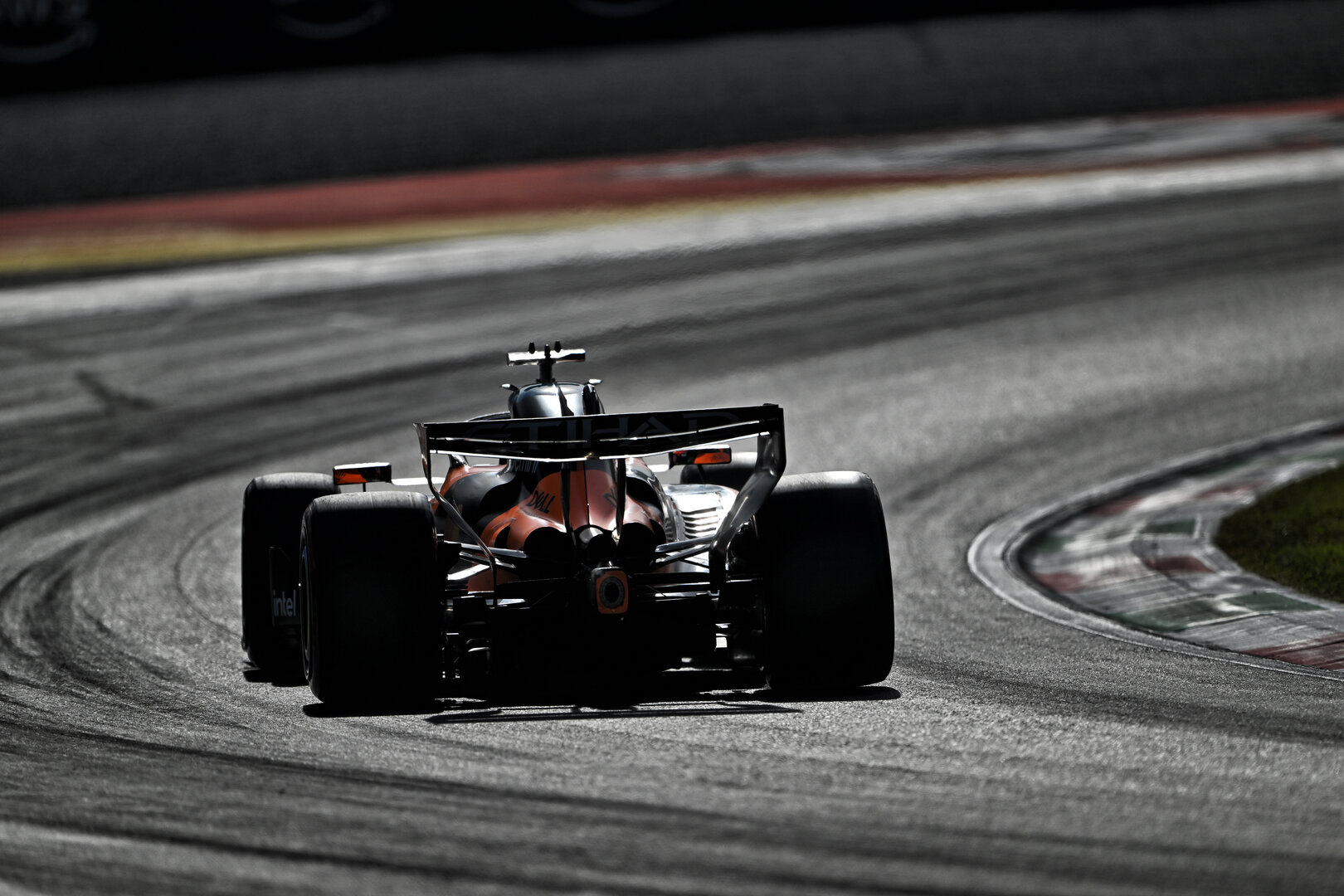 GP ITALIA, Lando Norris (GBR) McLaren F1 Team MCL40.
05.09.2026. Formula 1 World Championship, Rd 13, Italian Grand Prix, Monza, Italy, Qualifiche Day.
- www.xpbimages.com, EMail: requests@xpbimages.com © Copyright: Price / XPB Images