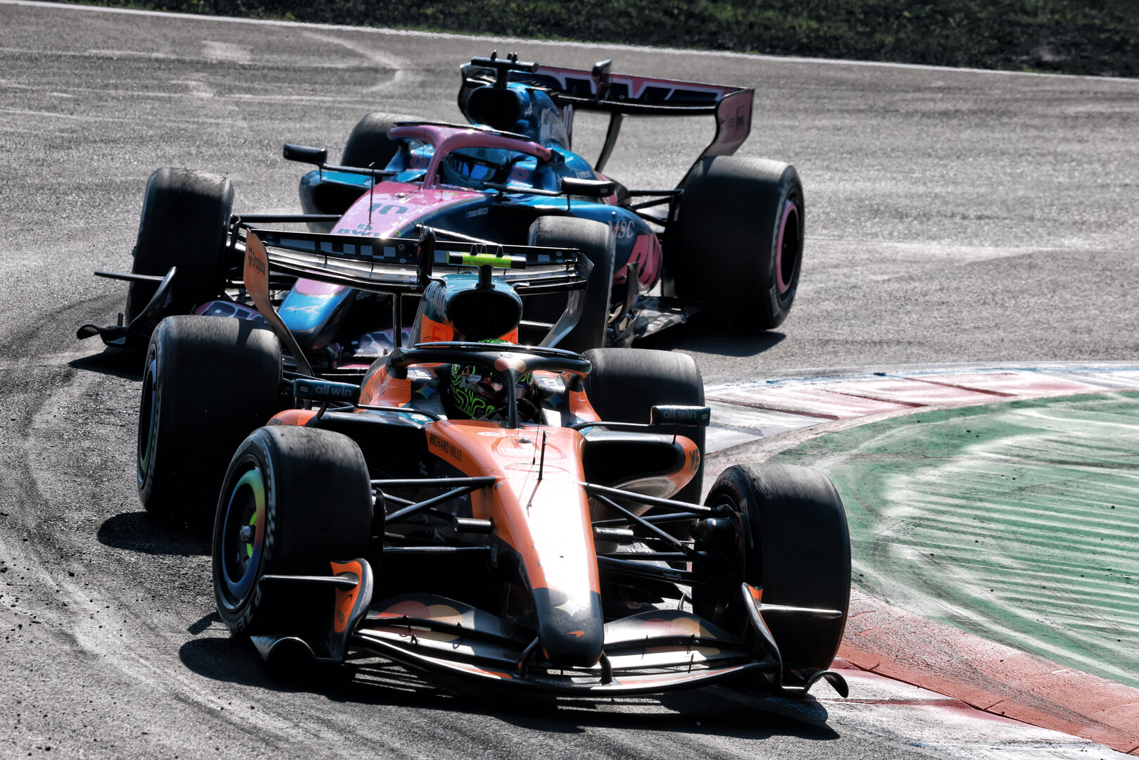 GP ITALIA, Lando Norris (GBR) McLaren F1 Team MCL40.
06.09.2026. Formula 1 World Championship, Rd 13, Italian Grand Prix, Monza, Italy, Gara Day.
- www.xpbimages.com, EMail: requests@xpbimages.com © Copyright: Charniaux / XPB Images