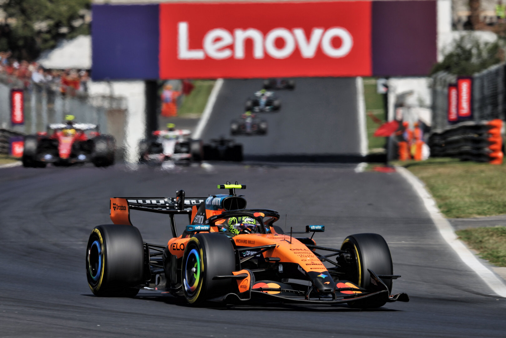 GP ITALIA, Lando Norris (GBR) McLaren F1 Team MCL40.
06.09.2026. Formula 1 World Championship, Rd 13, Italian Grand Prix, Monza, Italy, Gara Day.
- www.xpbimages.com, EMail: requests@xpbimages.com © Copyright: Dunbar / XPB Images