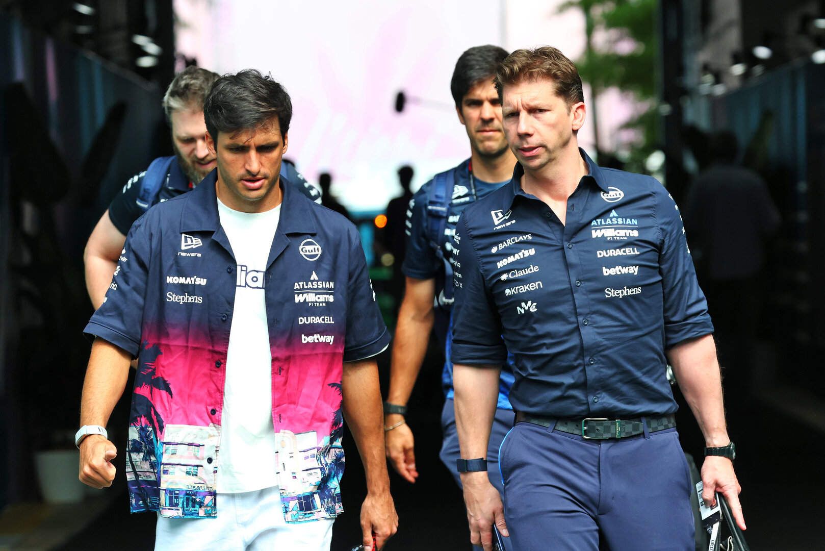 GP MIAMI, (L to R): Carlos Sainz (ESP) Williams F1 Team with James Vowles (GBR) Williams F1 Team, Team Principal.
30.04.2026. Formula 1 World Championship, Rd 4, Miami Grand Prix, Miami, Florida, USA, Preparation Day.
- www.xpbimages.com, EMail: requests@xpbimages.com © Copyright: Bearne / XPB Images