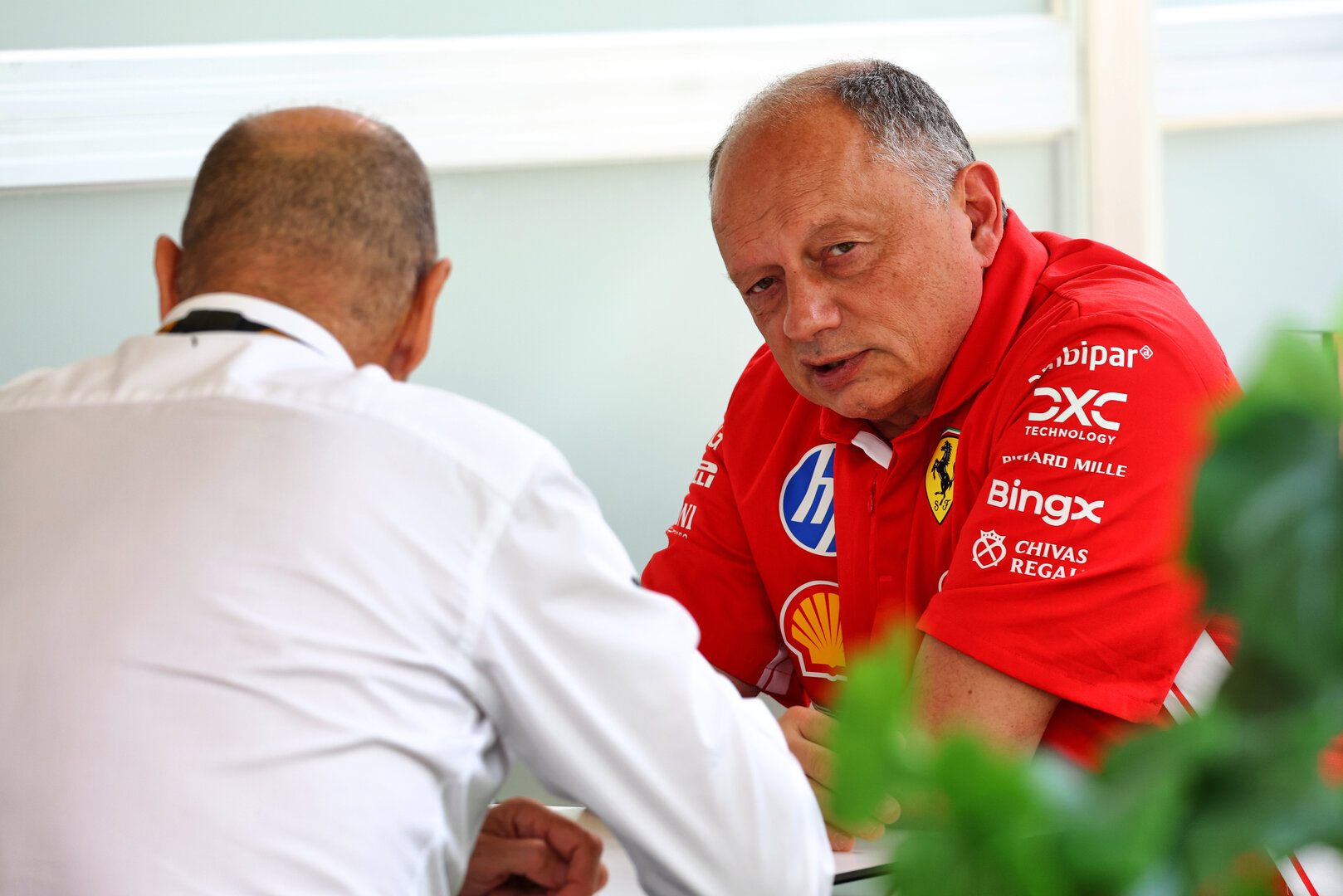 GP MIAMI, lltr Bruno Michel (FRA) F2 e F3 Chief Executive Officer with Frederic Vasseur (FRA) Ferrari Team Principal.
30.04.2026. Formula 1 World Championship, Rd 4, Miami Grand Prix, Miami, Florida, USA, Preparation Day.
- www.xpbimages.com, EMail: requests@xpbimages.com © Copyright: Patching / XPB Images