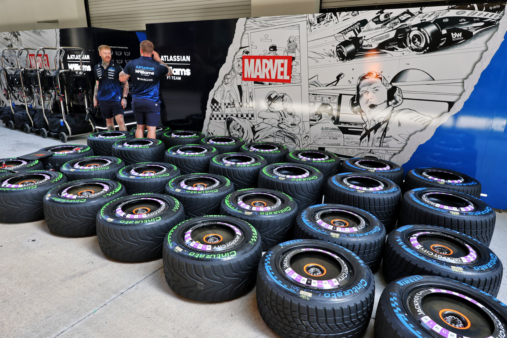 GP MIAMI, Wet e intermediate Pirelli tyres.
30.04.2026. Formula 1 World Championship, Rd 4, Miami Grand Prix, Miami, Florida, USA, Preparation Day.
- www.xpbimages.com, EMail: requests@xpbimages.com © Copyright: Moy / XPB Images