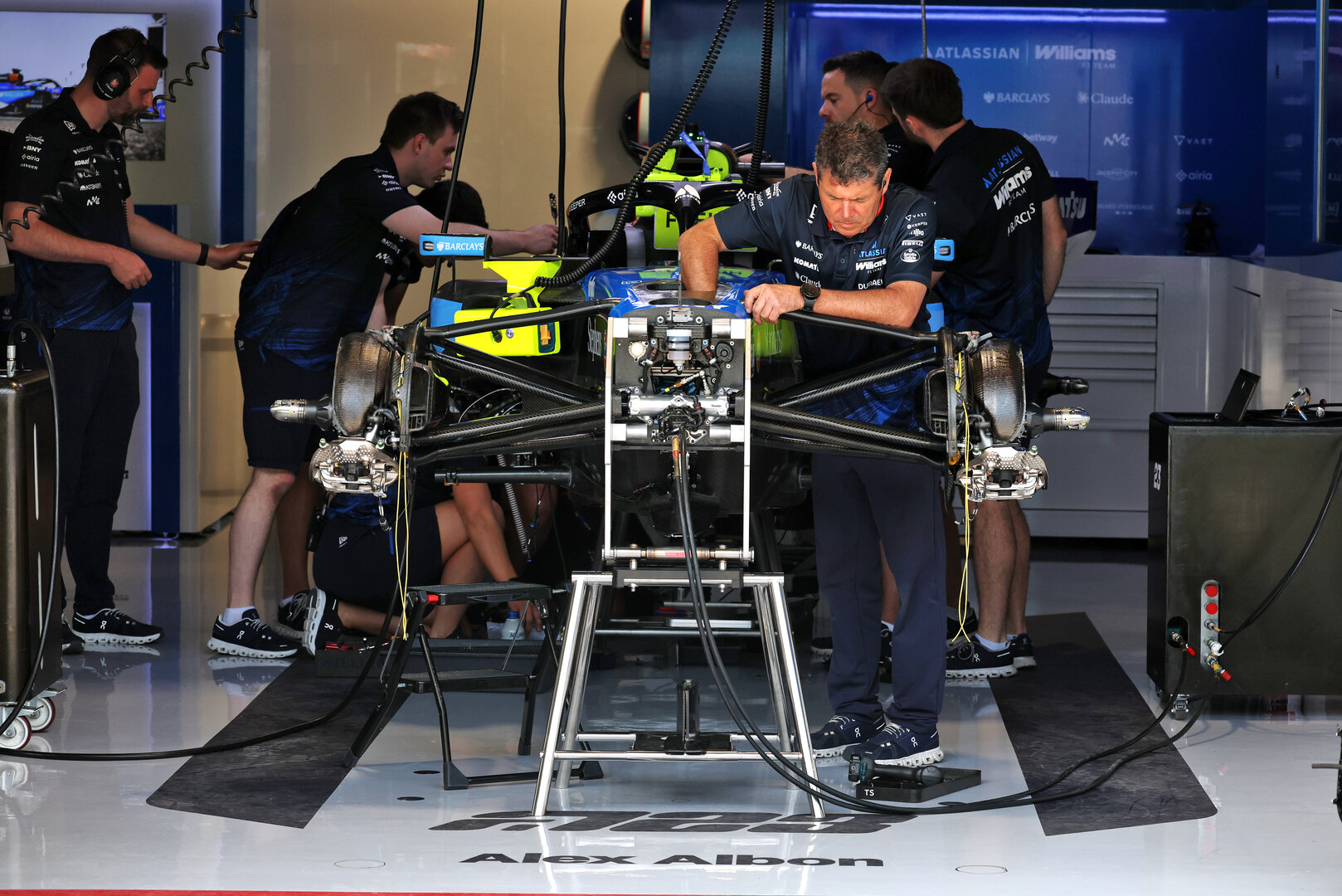 GP MIAMI, Williams F1 Team FW48 prepared by meccanici in the pit garage.
30.04.2026. Formula 1 World Championship, Rd 4, Miami Grand Prix, Miami, Florida, USA, Preparation Day.
- www.xpbimages.com, EMail: requests@xpbimages.com © Copyright: Moy / XPB Images