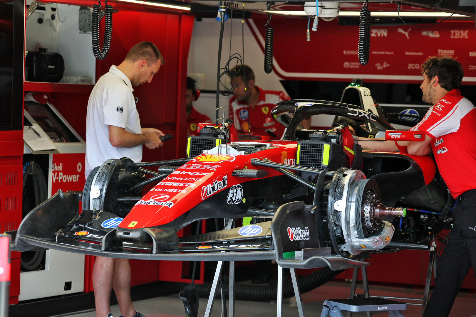 GP MIAMI, Ferrari SF-26 prepared by meccanici in the pit garage.
30.04.2026. Formula 1 World Championship, Rd 4, Miami Grand Prix, Miami, Florida, USA, Preparation Day.
- www.xpbimages.com, EMail: requests@xpbimages.com © Copyright: Moy / XPB Images
