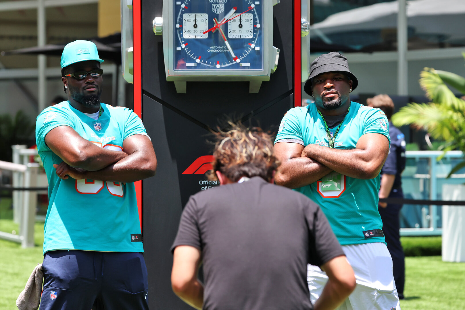 GP MIAMI, Miami Dolphins train in the paddock.
30.04.2026. Formula 1 World Championship, Rd 4, Miami Grand Prix, Miami, Florida, USA, Preparation Day.
 - www.xpbimages.com, EMail: requests@xpbimages.com © Copyright: Rew / XPB Images