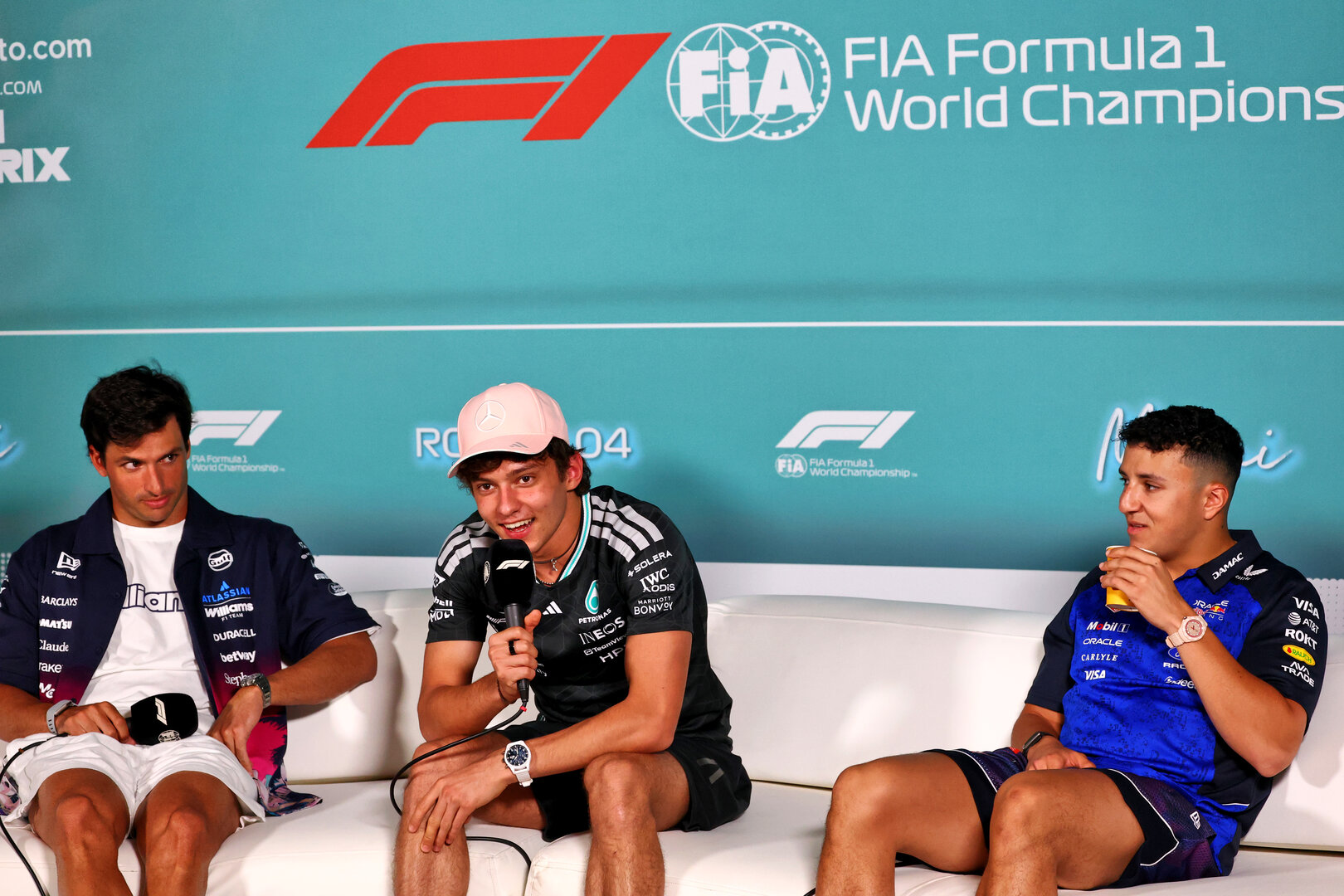 GP MIAMI, (L to R): Carlos Sainz (ESP) Williams F1 Team; Andrea Kimi Antonelli (ITA) Mercedes AMG Formula One Team; e Isack Hadjar (FRA) Red Bull Racing, in the FIA Press Conference.
30.04.2026. Formula 1 World Championship, Rd 4, Miami Grand Prix, Miami, Florida, USA, Preparation Day.
- www.xpbimages.com, EMail: requests@xpbimages.com © Copyright: Bearne / XPB Images