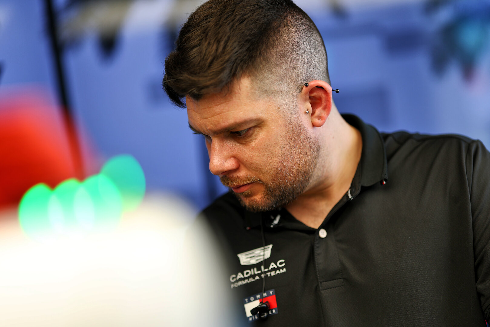 GP MIAMI, Cadillac Formula 1 Team mechanic.
30.04.2026. Formula 1 World Championship, Rd 4, Miami Grand Prix, Miami, Florida, USA, Preparation Day.
- www.xpbimages.com, EMail: requests@xpbimages.com © Copyright: Bearne / XPB Images