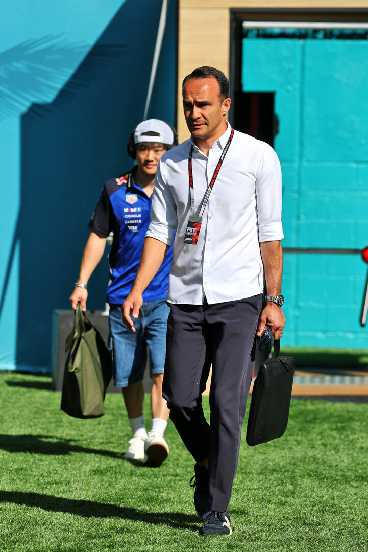 GP MIAMI, Oliver Mintzlaff (GER) Red Bull Managing Director.
01.05.2026. Formula 1 World Championship, Rd 4, Miami Grand Prix, Miami, Florida, USA, Sprint Qualifiche Day.
- www.xpbimages.com, EMail: requests@xpbimages.com © Copyright: Moy / XPB Images