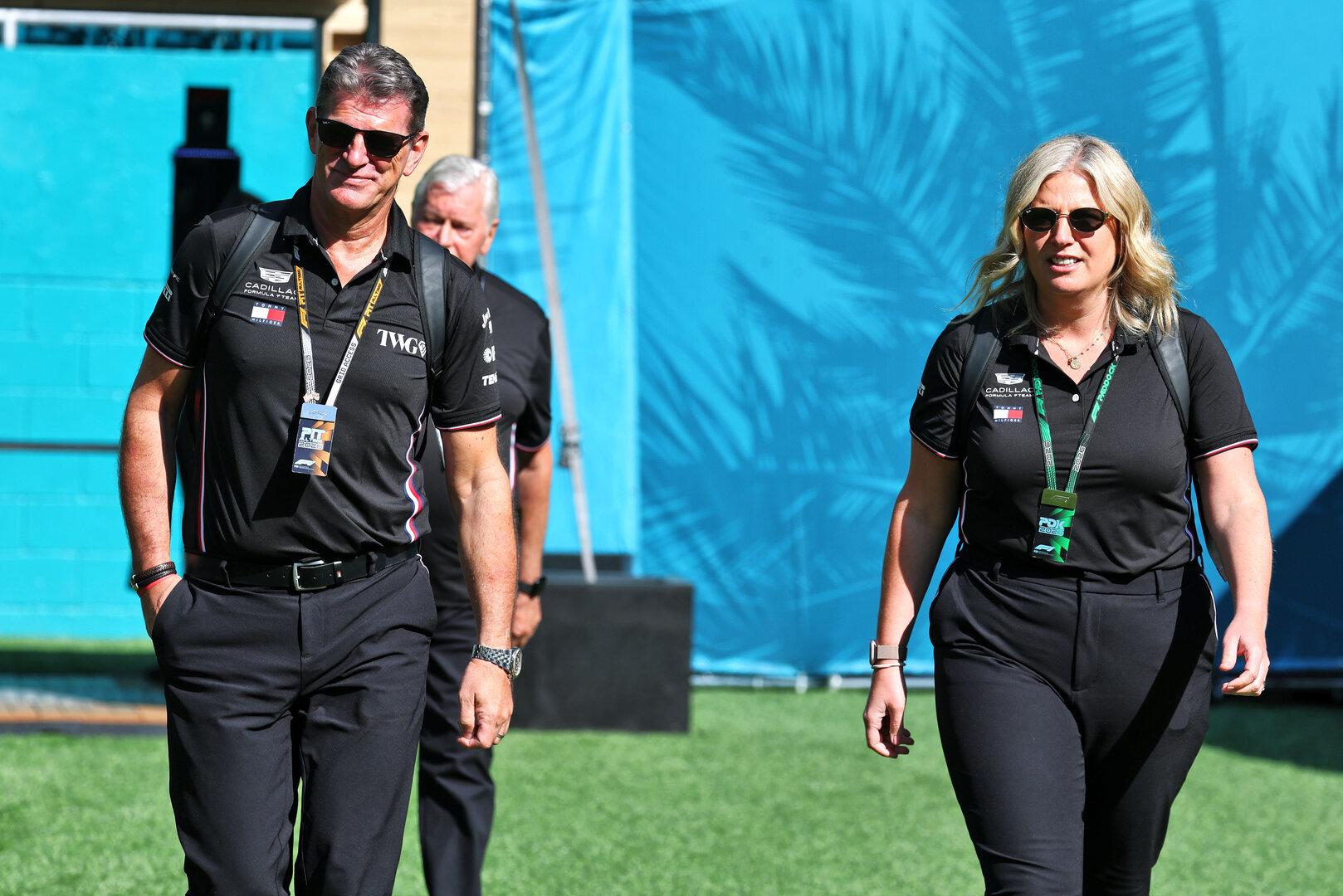 GP MIAMI, (L to R): Graeme Lowdon (GBR) Cadillac Formula 1 Team, Team Principal with Laura Marchant (GBR) Cadillac Formula 1 Team Executive Assistant.
01.05.2026. Formula 1 World Championship, Rd 4, Miami Grand Prix, Miami, Florida, USA, Sprint Qualifiche Day.
- www.xpbimages.com, EMail: requests@xpbimages.com © Copyright: Moy / XPB Images