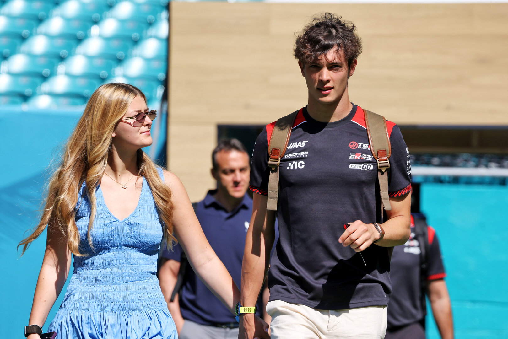 GP MIAMI, (L to R): Alicia Torriani with her boyfriend Oliver Bearman (GBR) Haas F1 Team.
01.05.2026. Formula 1 World Championship, Rd 4, Miami Grand Prix, Miami, Florida, USA, Sprint Qualifiche Day.
- www.xpbimages.com, EMail: requests@xpbimages.com © Copyright: Dunbar / XPB Images