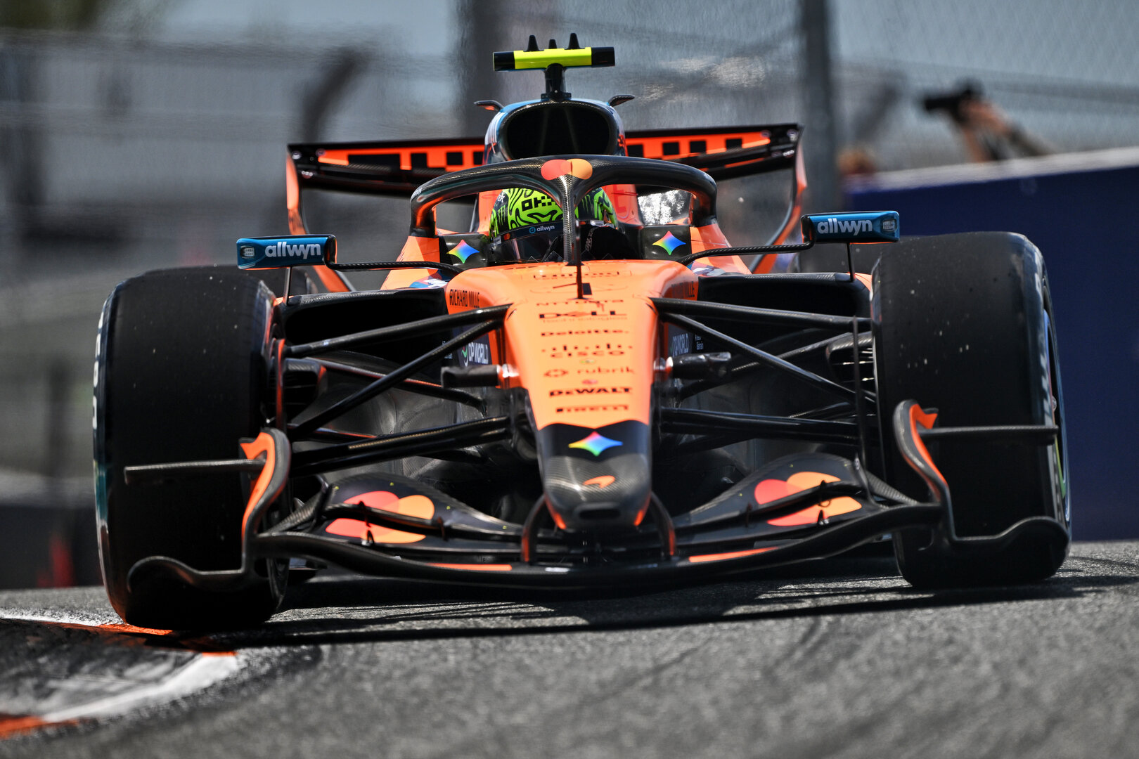 GP MIAMI, Lando Norris (GBR) McLaren F1 Team MCL40.
01.05.2026. Formula 1 World Championship, Rd 4, Miami Grand Prix, Miami, Florida, USA, Sprint Qualifiche Day.
- www.xpbimages.com, EMail: requests@xpbimages.com © Copyright: Price / XPB Images