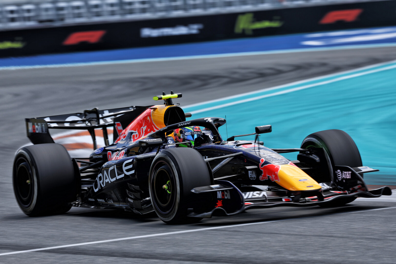 GP MIAMI, Isack Hadjar (FRA) Red Bull Racing RB22.
01.05.2026. Formula 1 World Championship, Rd 4, Miami Grand Prix, Miami, Florida, USA, Sprint Qualifiche Day.
- www.xpbimages.com, EMail: requests@xpbimages.com © Copyright: Dunbar / XPB Images