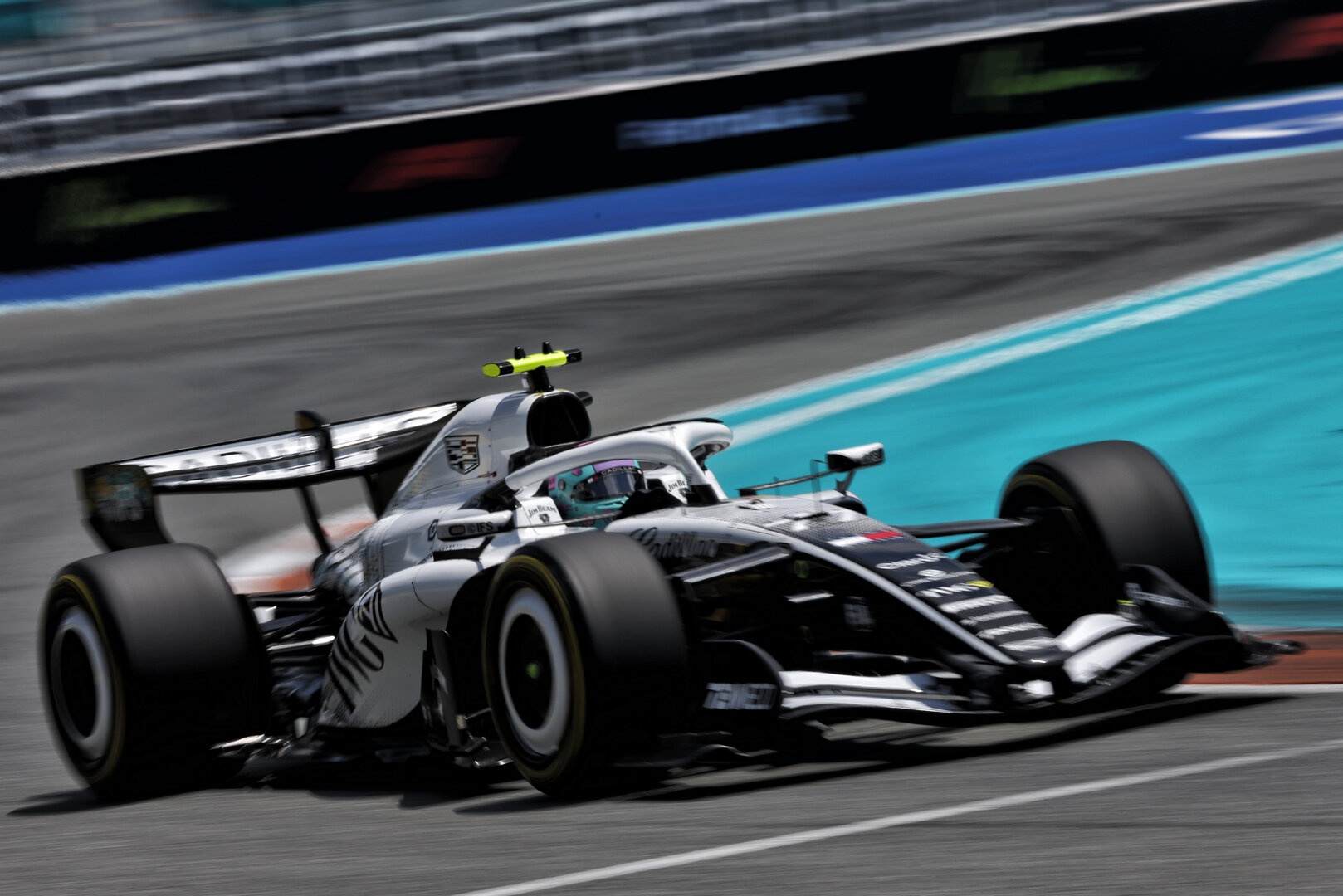 GP MIAMI, Sergio Perez (MEX) Cadillac Formula 1 Team MAC-26.
01.05.2026. Formula 1 World Championship, Rd 4, Miami Grand Prix, Miami, Florida, USA, Sprint Qualifiche Day.
- www.xpbimages.com, EMail: requests@xpbimages.com © Copyright: Dunbar / XPB Images