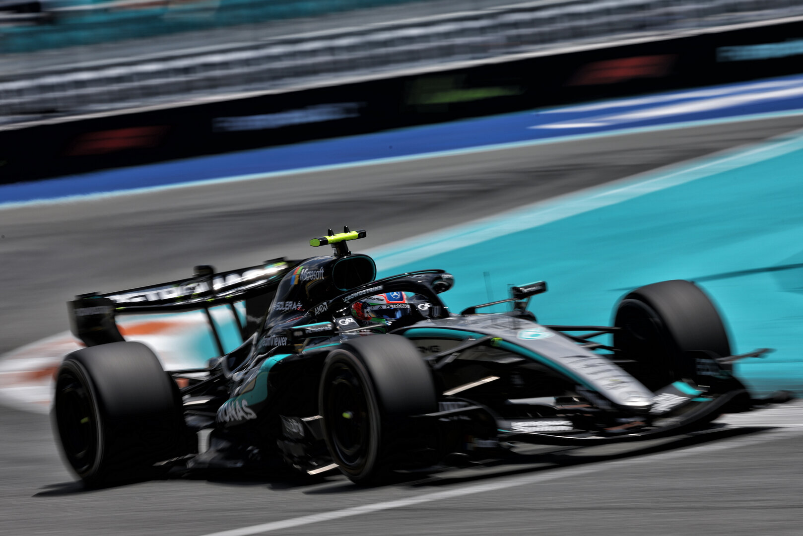 GP MIAMI, Andrea Kimi Antonelli (ITA) Mercedes AMG Formula One Team W17.
01.05.2026. Formula 1 World Championship, Rd 4, Miami Grand Prix, Miami, Florida, USA, Sprint Qualifiche Day.
- www.xpbimages.com, EMail: requests@xpbimages.com © Copyright: Dunbar / XPB Images