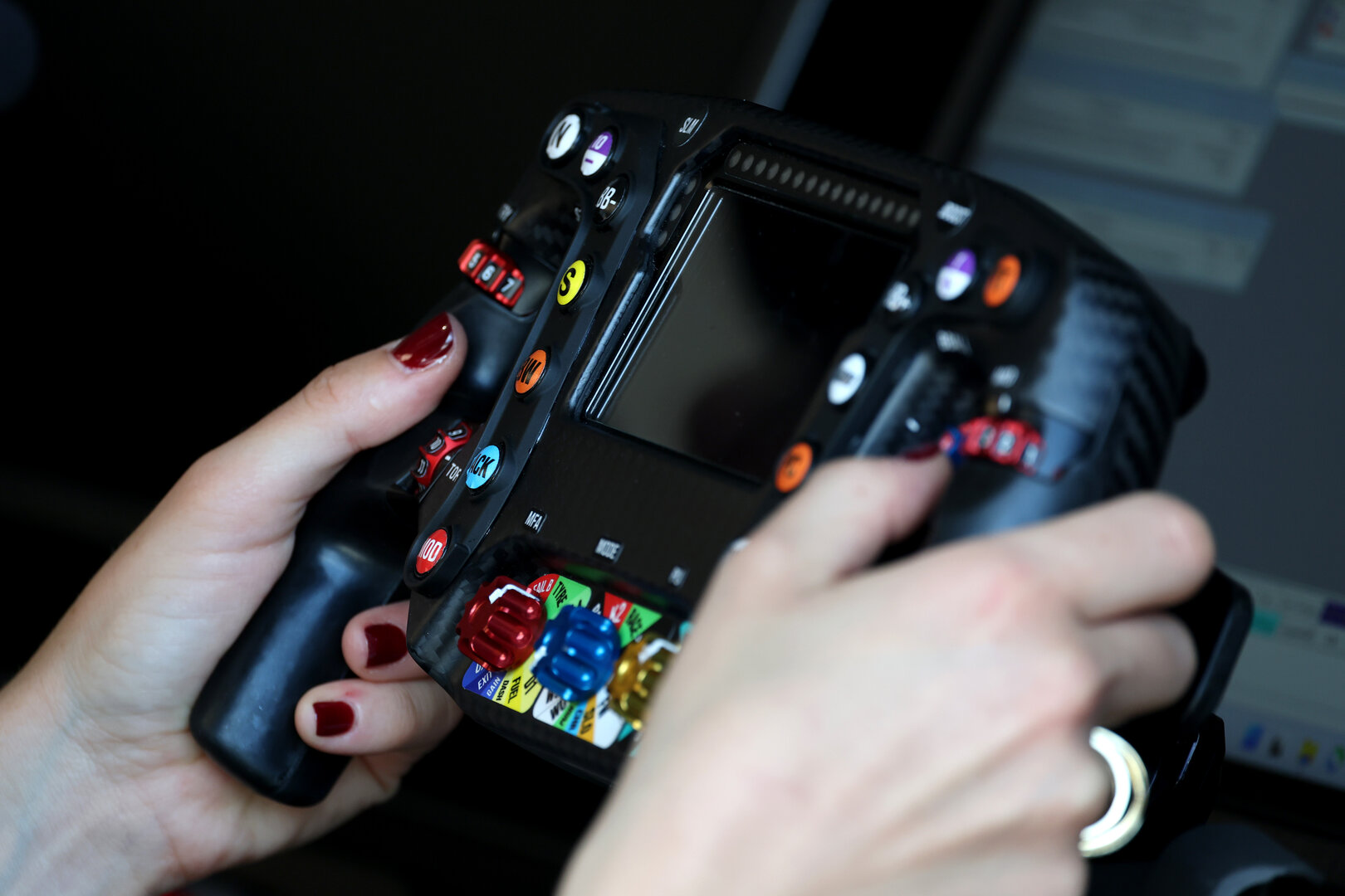 GP MIAMI, Steering wheel.
01.05.2026. Formula 1 World Championship, Rd 4, Miami Grand Prix, Miami, Florida, USA, Sprint Qualifiche Day.
- www.xpbimages.com, EMail: requests@xpbimages.com © Copyright: Moy / XPB Images
