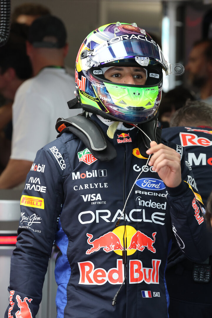 GP MIAMI, Isack Hadjar (FRA) Red Bull Racing.
01.05.2026. Formula 1 World Championship, Rd 4, Miami Grand Prix, Miami, Florida, USA, Sprint Qualifiche Day.
- www.xpbimages.com, EMail: requests@xpbimages.com © Copyright: Moy / XPB Images