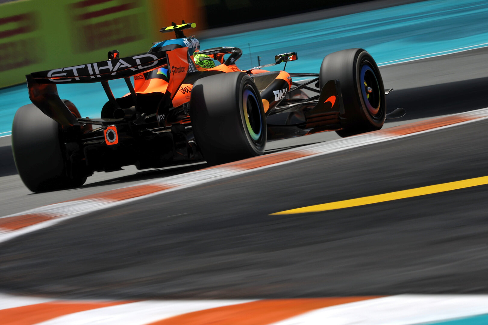 GP MIAMI, Lando Norris (GBR) McLaren F1 Team MCL40.
01.05.2026. Formula 1 World Championship, Rd 4, Miami Grand Prix, Miami, Florida, USA, Sprint Qualifiche Day.
- www.xpbimages.com, EMail: requests@xpbimages.com © Copyright: Dunbar / XPB Images