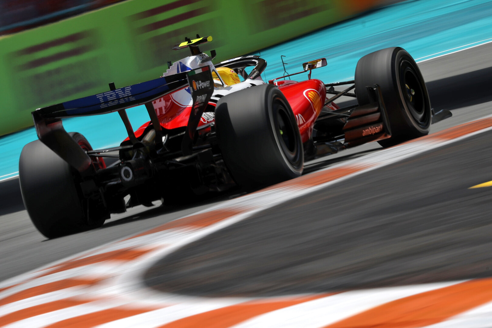 GP MIAMI, Lewis Hamilton (GBR) Ferrari SF-26.
01.05.2026. Formula 1 World Championship, Rd 4, Miami Grand Prix, Miami, Florida, USA, Sprint Qualifiche Day.
- www.xpbimages.com, EMail: requests@xpbimages.com © Copyright: Dunbar / XPB Images