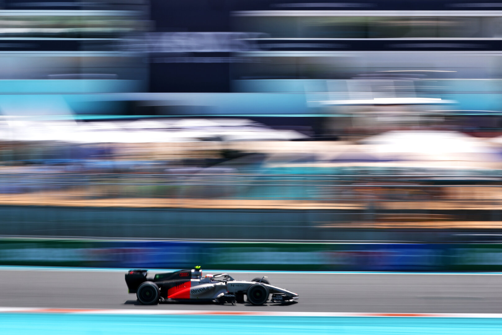 GP MIAMI, Gabriel Bortoleto (BRA) Audi F1 Team R26.
01.05.2026. Formula 1 World Championship, Rd 4, Miami Grand Prix, Miami, Florida, USA, Sprint Qualifiche Day.
- www.xpbimages.com, EMail: requests@xpbimages.com © Copyright: Bearne / XPB Images