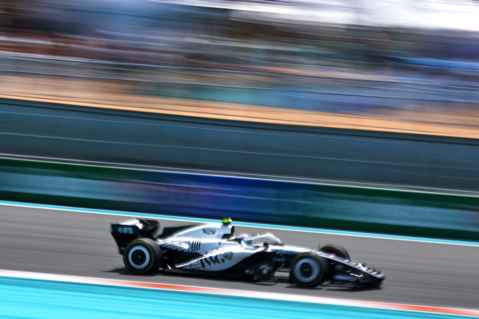 GP MIAMI, Valtteri Bottas (FIN) Cadillac Formula 1 Team MAC-26.
01.05.2026. Formula 1 World Championship, Rd 4, Miami Grand Prix, Miami, Florida, USA, Sprint Qualifiche Day.
- www.xpbimages.com, EMail: requests@xpbimages.com © Copyright: Bearne / XPB Images