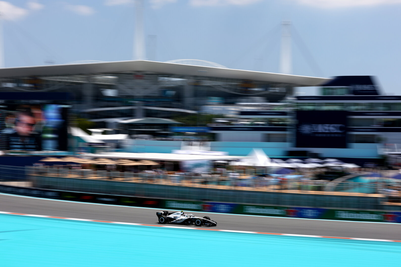 GP MIAMI, Valtteri Bottas (FIN) Cadillac Formula 1 Team MAC-26.
01.05.2026. Formula 1 World Championship, Rd 4, Miami Grand Prix, Miami, Florida, USA, Sprint Qualifiche Day.
- www.xpbimages.com, EMail: requests@xpbimages.com © Copyright: Bearne / XPB Images