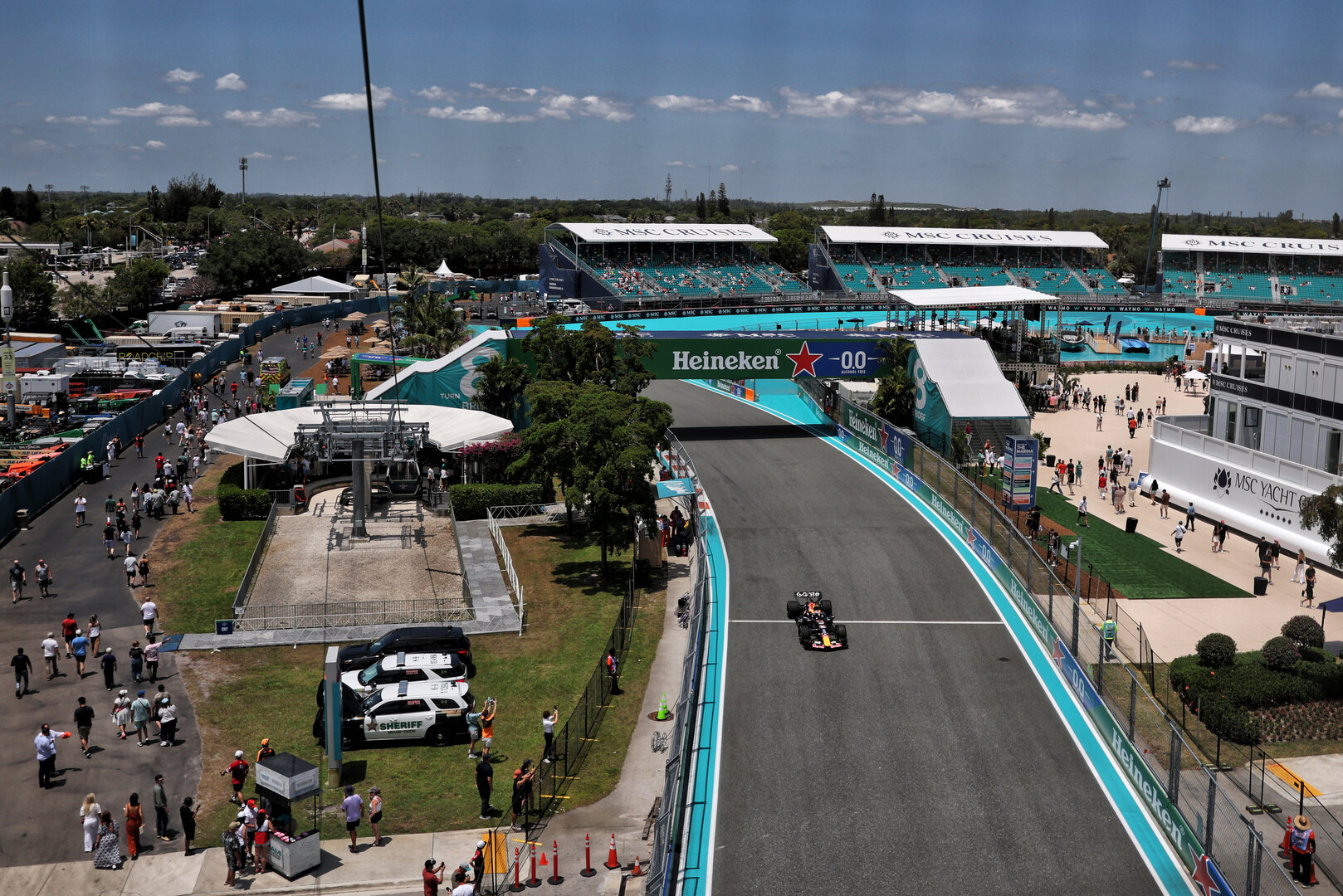 GP MIAMI, Max Verstappen (NLD) Red Bull Racing RB22.
01.05.2026. Formula 1 World Championship, Rd 4, Miami Grand Prix, Miami, Florida, USA, Sprint Qualifiche Day.
- www.xpbimages.com, EMail: requests@xpbimages.com © Copyright: Moy / XPB Images