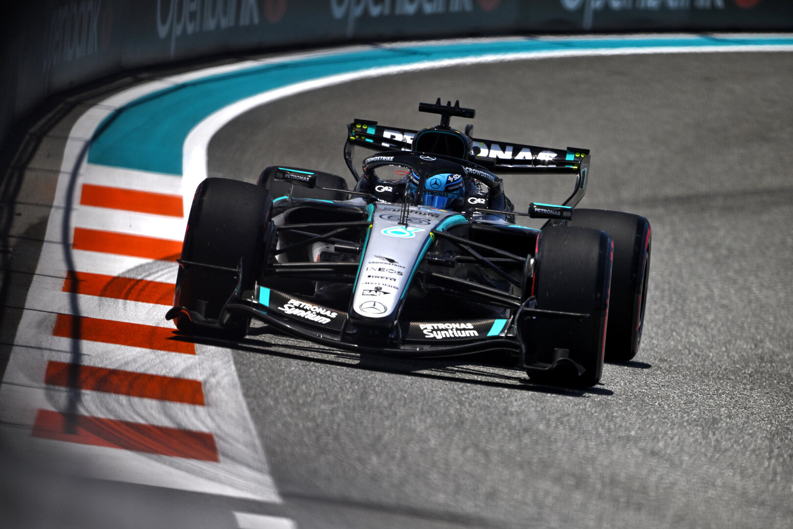 GP MIAMI, George Russell (GBR) Mercedes AMG Formula One Team W17.
01.05.2026. Formula 1 World Championship, Rd 4, Miami Grand Prix, Miami, Florida, USA, Sprint Qualifiche Day.
- www.xpbimages.com, EMail: requests@xpbimages.com © Copyright: Price / XPB Images