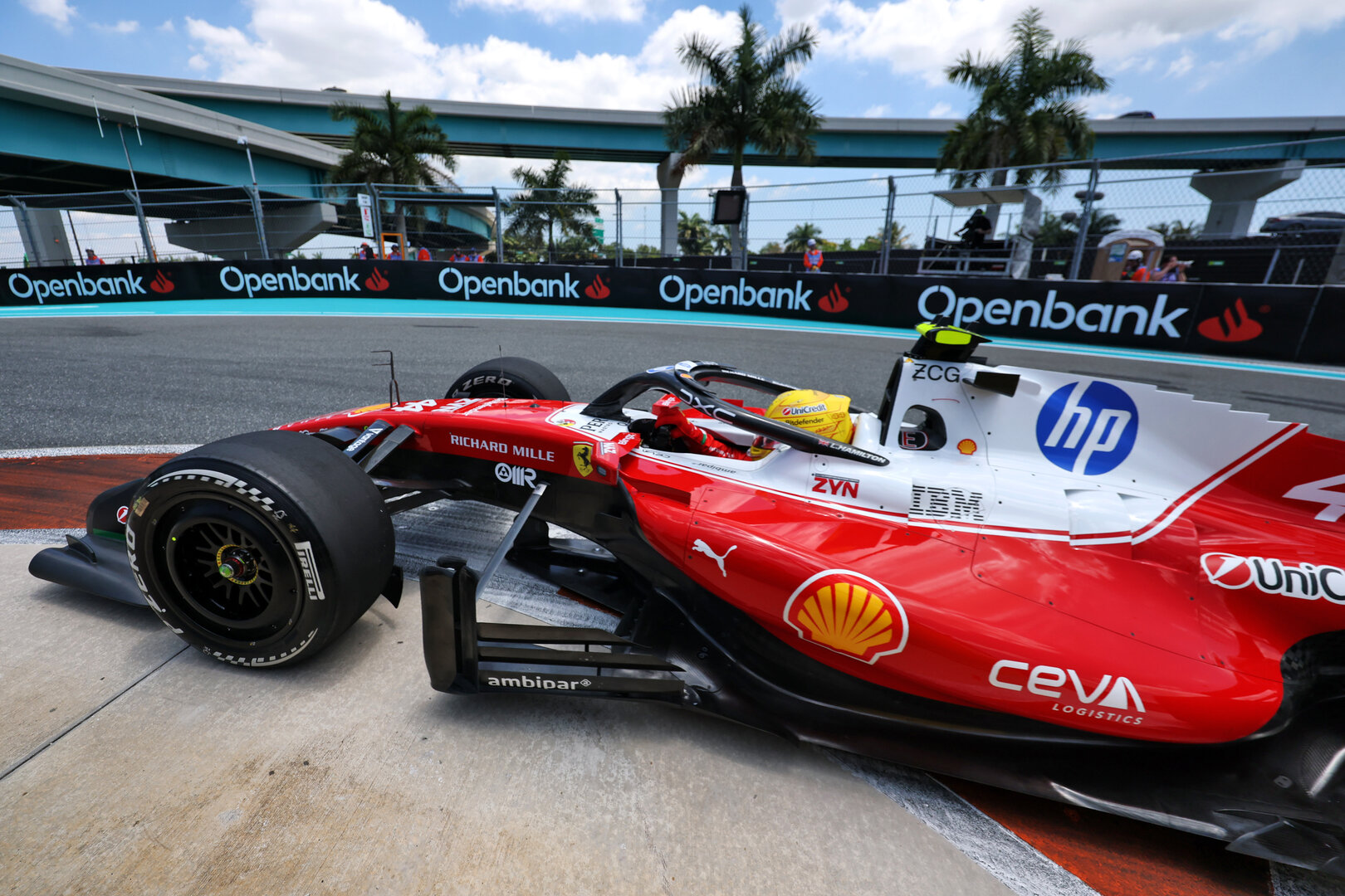 GP MIAMI, Lewis Hamilton (GBR) Ferrari SF-26.
01.05.2026. Formula 1 World Championship, Rd 4, Miami Grand Prix, Miami, Florida, USA, Sprint Qualifiche Day.
- www.xpbimages.com, EMail: requests@xpbimages.com © Copyright: Charniaux / XPB Images