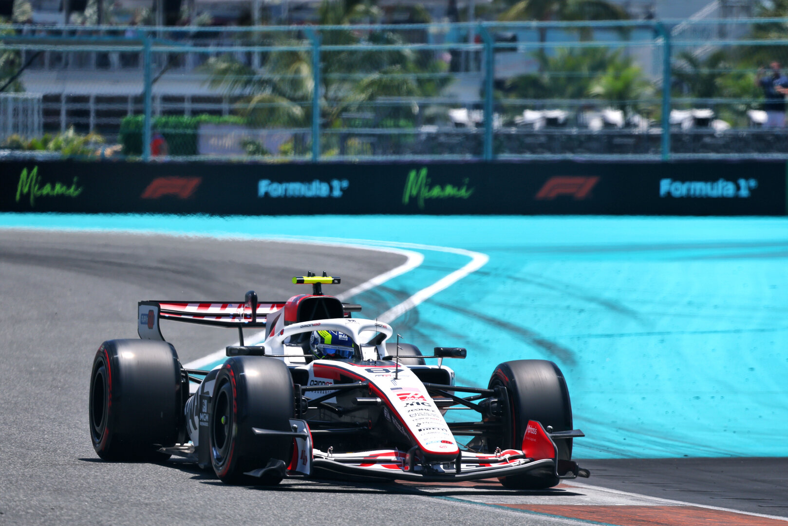 GP MIAMI, Oliver Bearman (GBR) Haas F1 Team VF-26.
01.05.2026. Formula 1 World Championship, Rd 4, Miami Grand Prix, Miami, Florida, USA, Sprint Qualifiche Day.
- www.xpbimages.com, EMail: requests@xpbimages.com © Copyright: Bearne / XPB Images