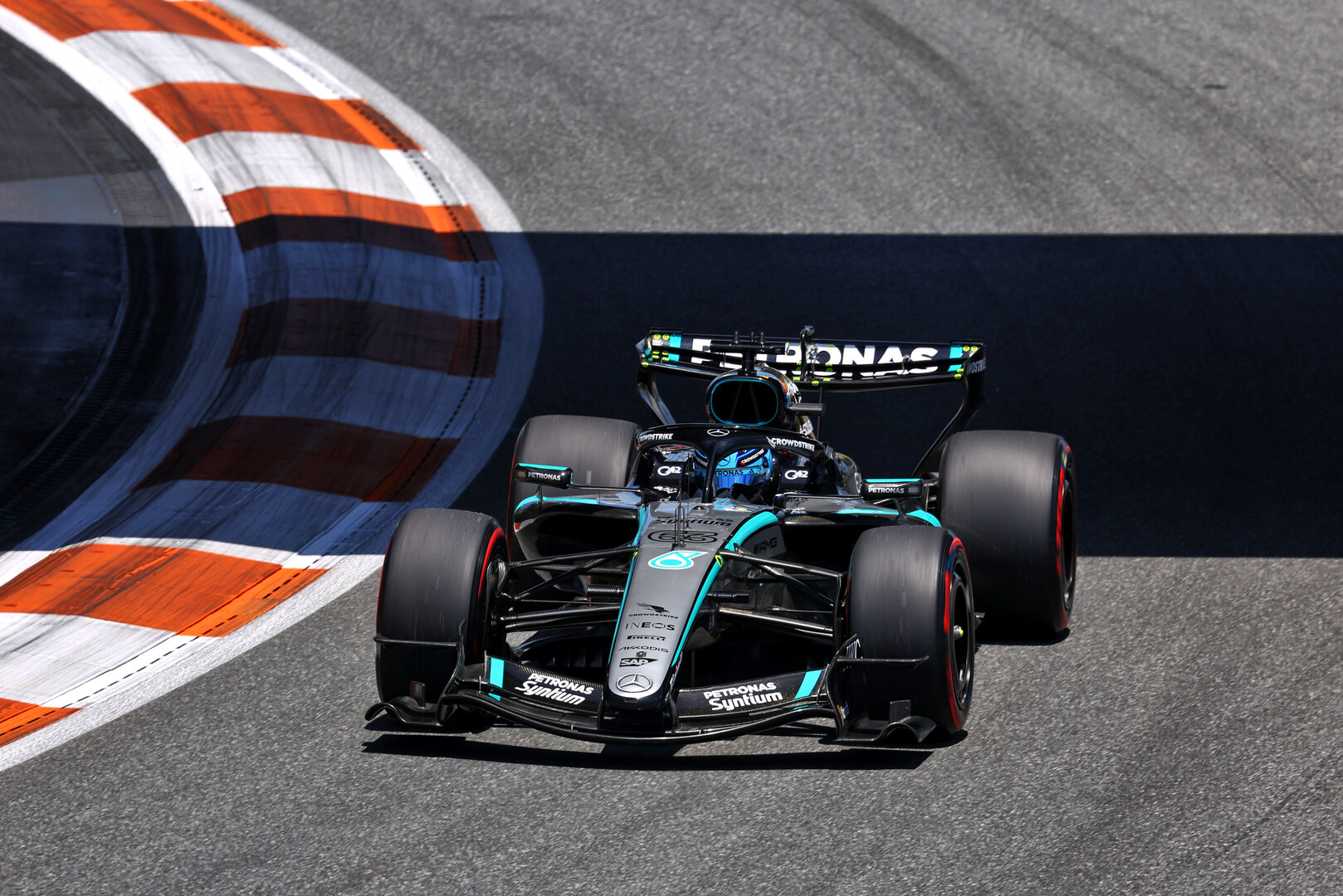 GP MIAMI, George Russell (GBR) Mercedes AMG Formula One Team W17.
01.05.2026. Formula 1 World Championship, Rd 4, Miami Grand Prix, Miami, Florida, USA, Sprint Qualifiche Day.
- www.xpbimages.com, EMail: requests@xpbimages.com © Copyright: Patching / XPB Images