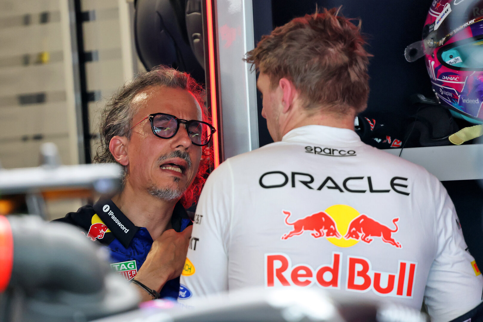 GP MIAMI, (L to R): Laurent Mekies (FRA) Red Bull Racing Team Principal e CEO with Max Verstappen (NLD) Red Bull Racing.
01.05.2026. Formula 1 World Championship, Rd 4, Miami Grand Prix, Miami, Florida, USA, Sprint Qualifiche Day.
- www.xpbimages.com, EMail: requests@xpbimages.com © Copyright: Batchelor / XPB Images