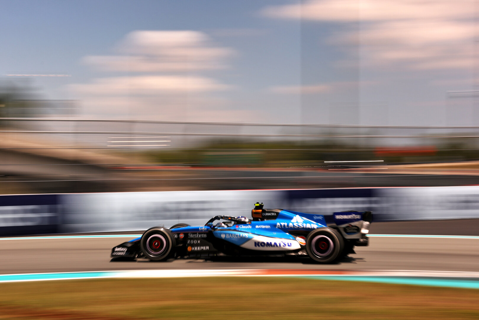 GP MIAMI, Carlos Sainz (ESP) Williams F1 Team FW48.
01.05.2026. Formula 1 World Championship, Rd 4, Miami Grand Prix, Miami, Florida, USA, Sprint Qualifiche Day.
- www.xpbimages.com, EMail: requests@xpbimages.com © Copyright: Charniaux / XPB Images