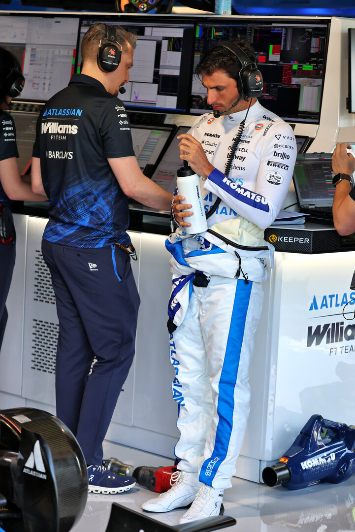 GP MIAMI, Carlos Sainz (ESP) Williams F1 Team.
01.05.2026. Formula 1 World Championship, Rd 4, Miami Grand Prix, Miami, Florida, USA, Sprint Qualifiche Day.
- www.xpbimages.com, EMail: requests@xpbimages.com © Copyright: Batchelor / XPB Images