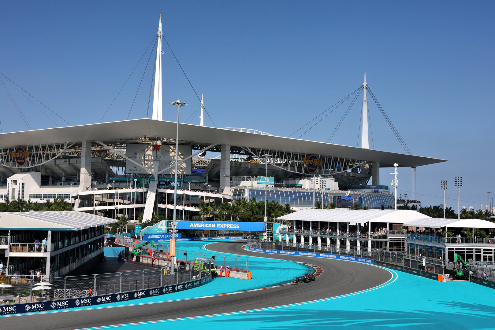 GP MIAMI, Nico Hulkenberg (GER) Audi F1 Team R26.
01.05.2026. Formula 1 World Championship, Rd 4, Miami Grand Prix, Miami, Florida, USA, Sprint Qualifiche Day.
- www.xpbimages.com, EMail: requests@xpbimages.com © Copyright: Moy / XPB Images