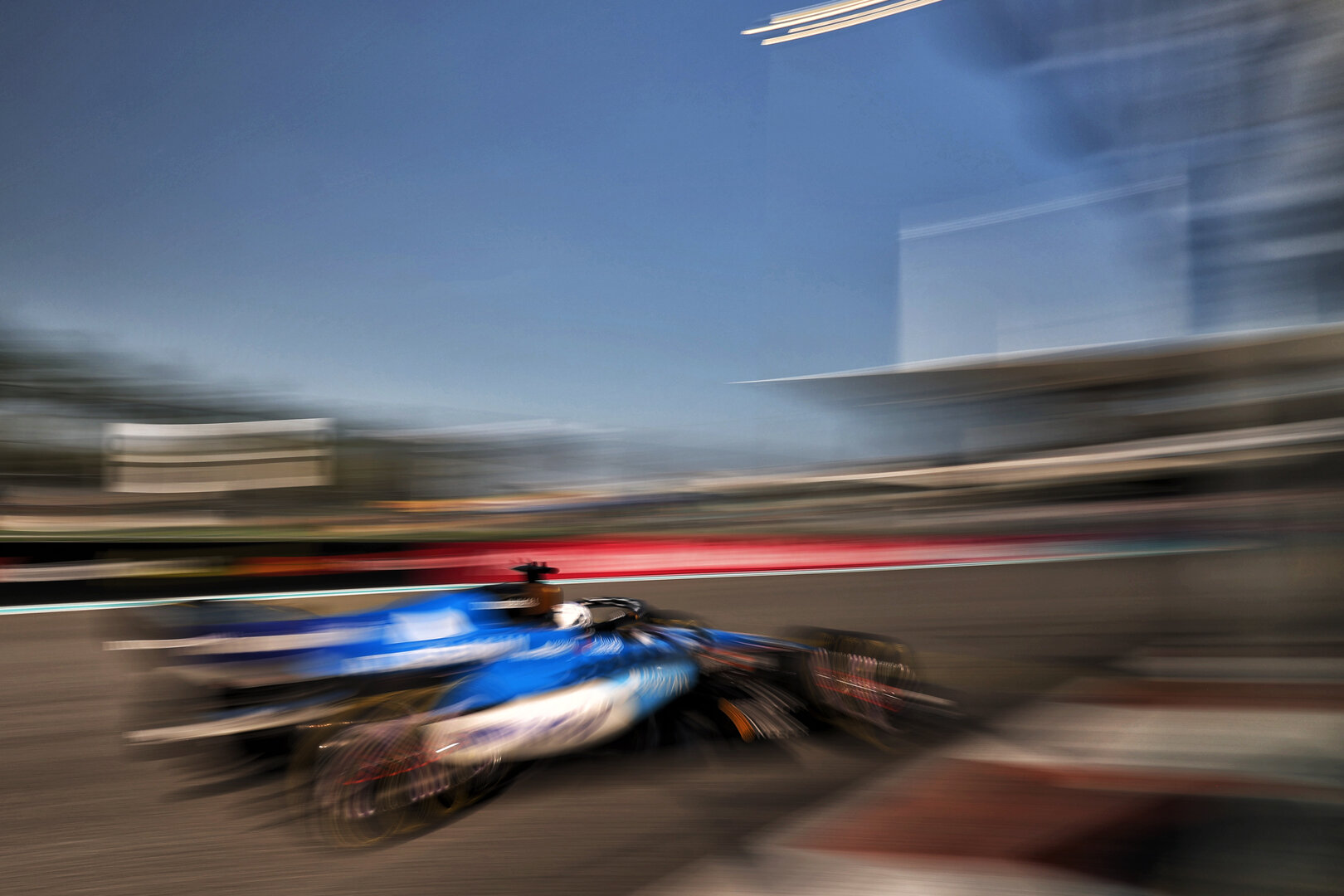 GP MIAMI, Alexander Albon (THA) Williams F1 Team FW48.
01.05.2026. Formula 1 World Championship, Rd 4, Miami Grand Prix, Miami, Florida, USA, Sprint Qualifiche Day.
- www.xpbimages.com, EMail: requests@xpbimages.com © Copyright: Dunbar / XPB Images