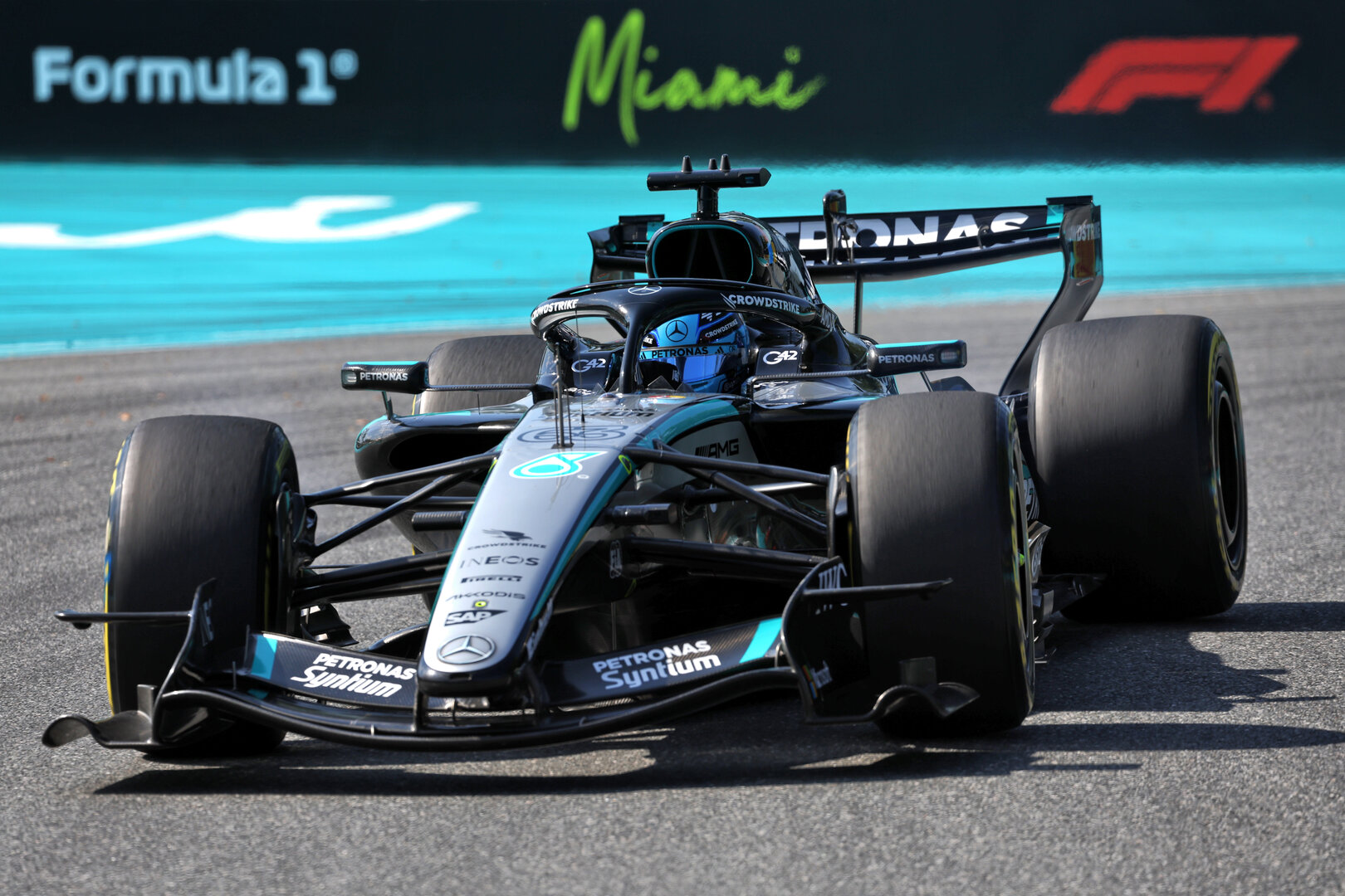 GP MIAMI, George Russell (GBR) Mercedes AMG Formula One Team W17.
01.05.2026. Formula 1 World Championship, Rd 4, Miami Grand Prix, Miami, Florida, USA, Sprint Qualifiche Day.
- www.xpbimages.com, EMail: requests@xpbimages.com © Copyright: Dunbar / XPB Images