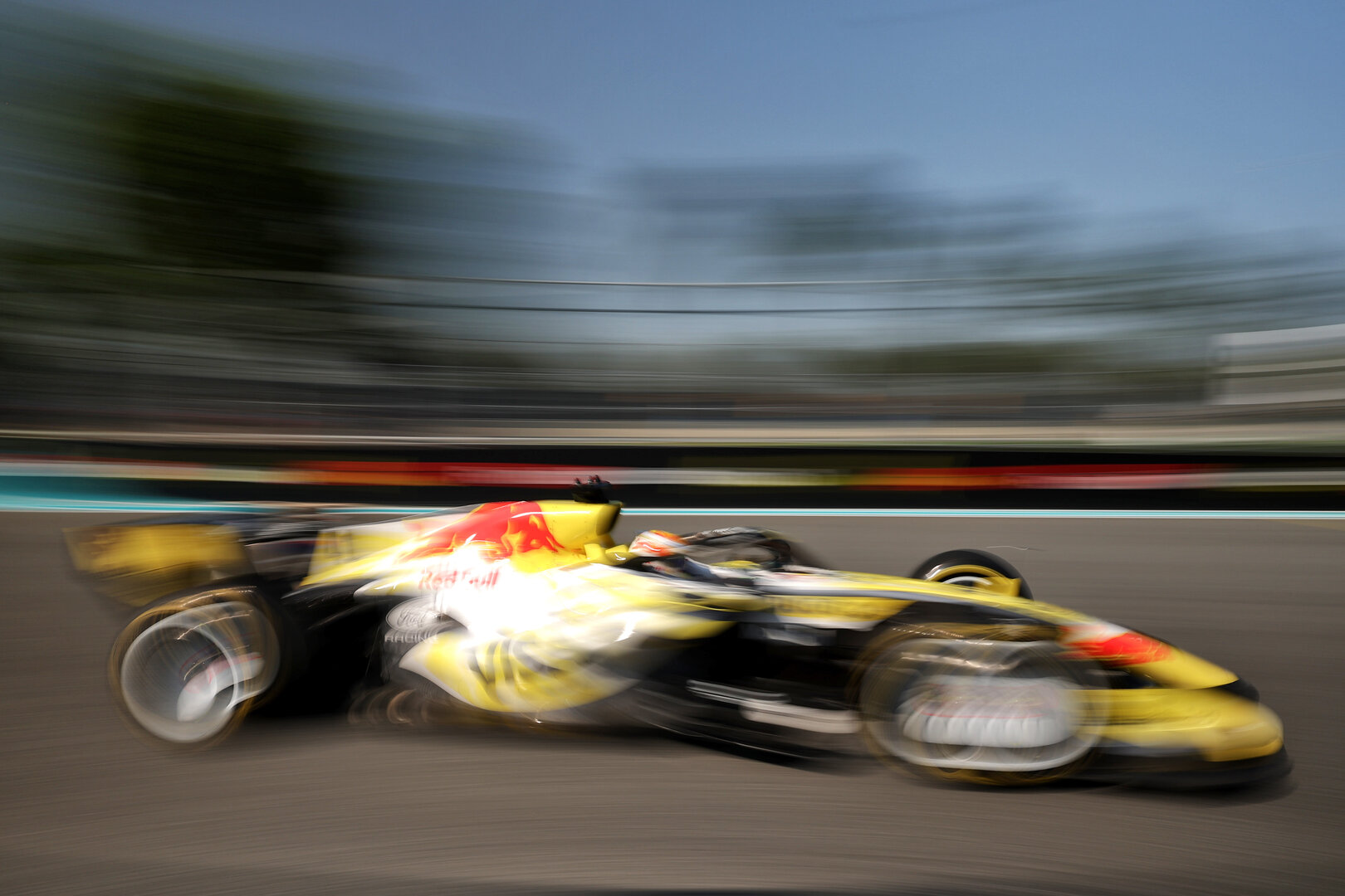 GP MIAMI, Arvid Lindblad (GBR) Racing Bulls Formula One Team VCARB 03.
01.05.2026. Formula 1 World Championship, Rd 4, Miami Grand Prix, Miami, Florida, USA, Sprint Qualifiche Day.
- www.xpbimages.com, EMail: requests@xpbimages.com © Copyright: Dunbar / XPB Images