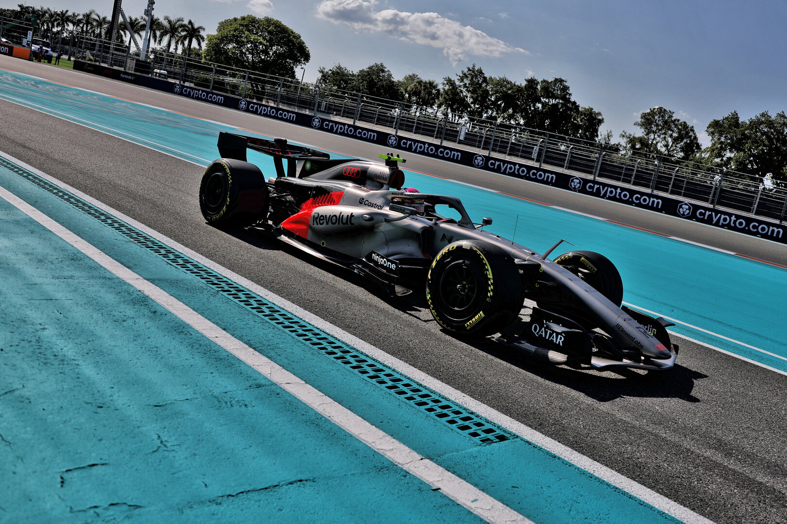GP MIAMI, Gabriel Bortoleto (BRA) Audi F1 Team R26.
01.05.2026. Formula 1 World Championship, Rd 4, Miami Grand Prix, Miami, Florida, USA, Sprint Qualifiche Day.
- www.xpbimages.com, EMail: requests@xpbimages.com © Copyright: Charniaux / XPB Images