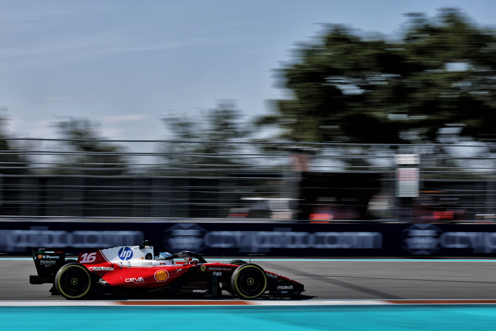 GP MIAMI, Charles Leclerc (MON) Ferrari SF-26.
01.05.2026. Formula 1 World Championship, Rd 4, Miami Grand Prix, Miami, Florida, USA, Sprint Qualifiche Day.
- www.xpbimages.com, EMail: requests@xpbimages.com © Copyright: Charniaux / XPB Images