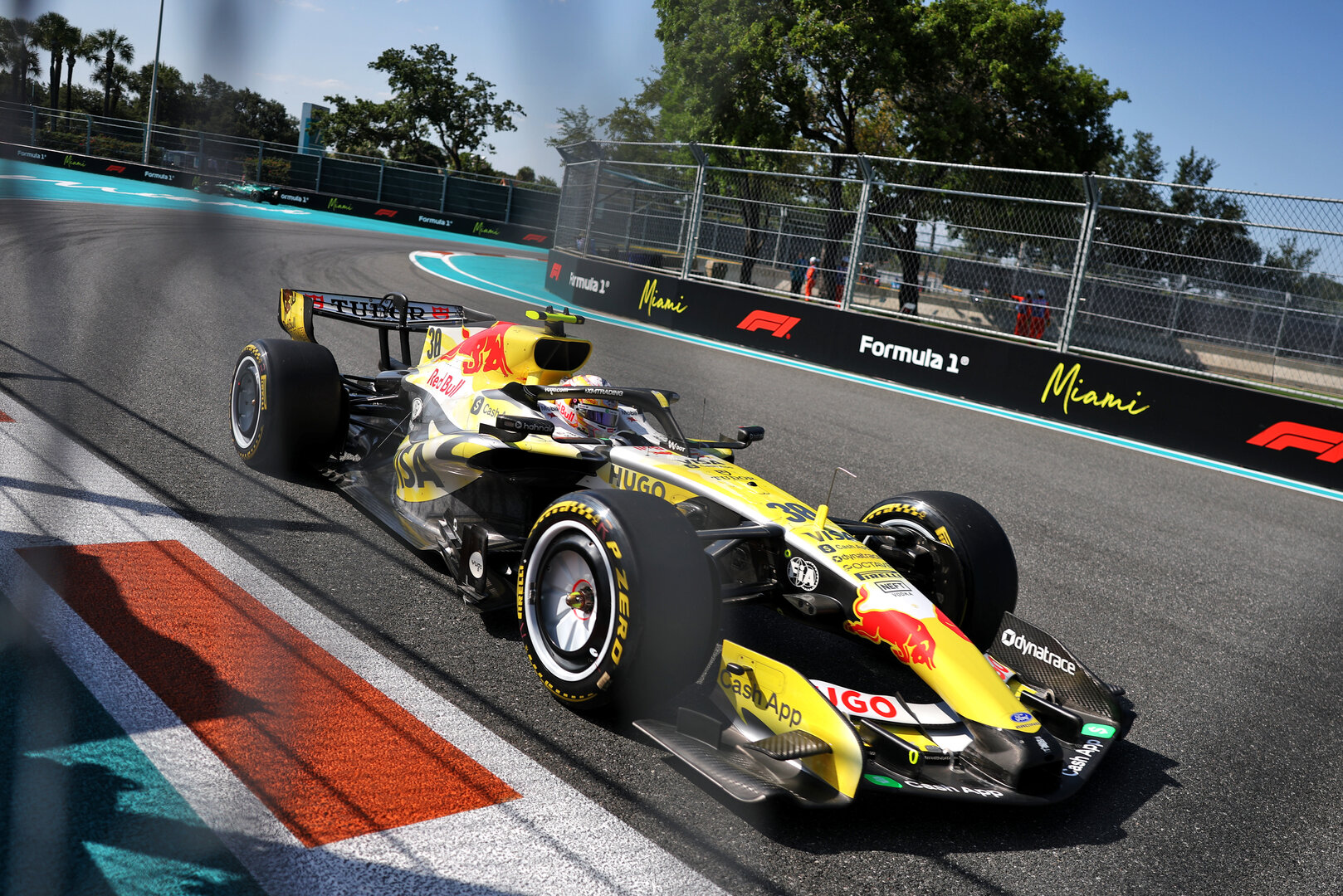 GP MIAMI, Liam Lawson (NZL) Racing Bulls Formula One Team VCARB 03.
01.05.2026. Formula 1 World Championship, Rd 4, Miami Grand Prix, Miami, Florida, USA, Sprint Qualifiche Day.
- www.xpbimages.com, EMail: requests@xpbimages.com © Copyright: Charniaux / XPB Images