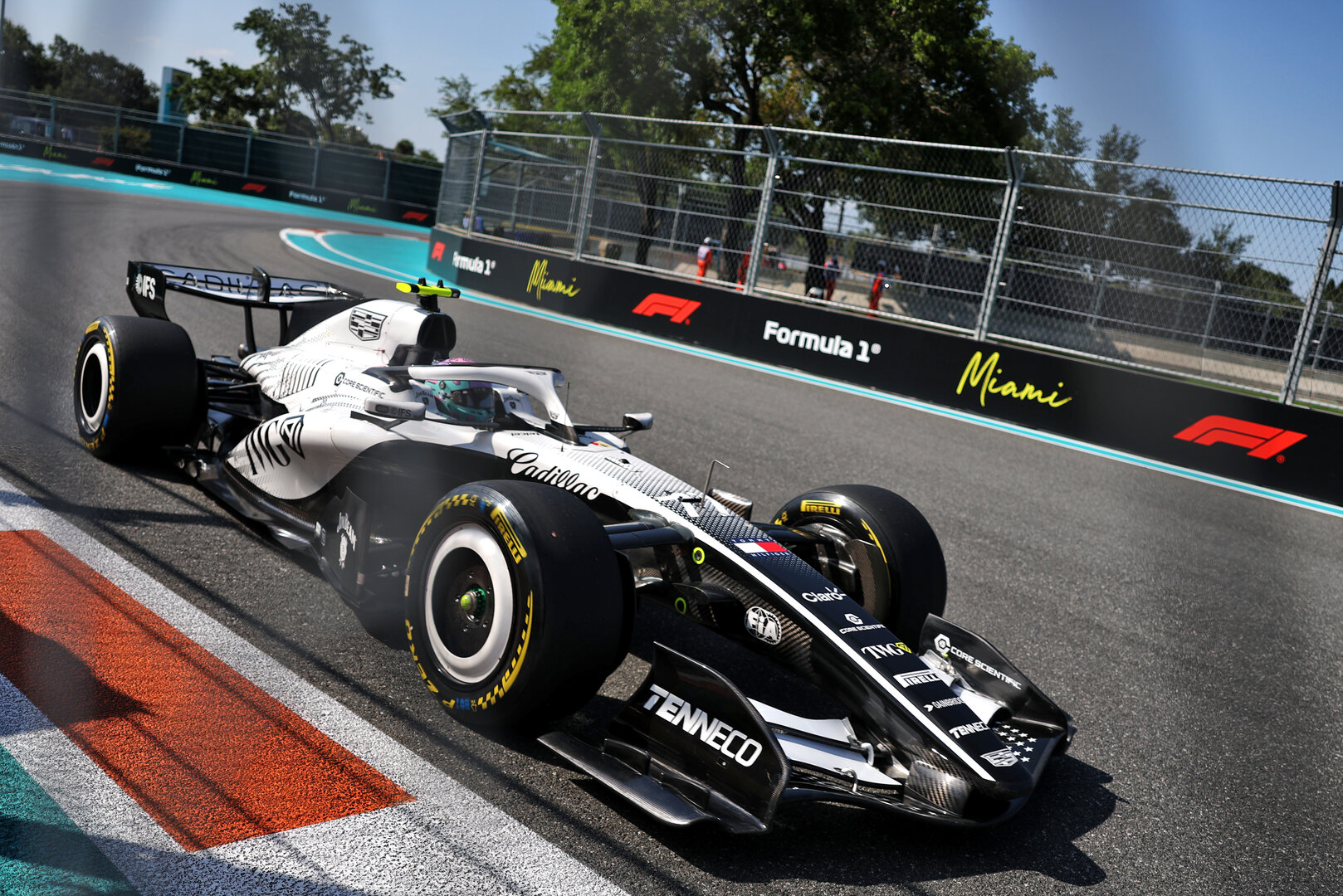 GP MIAMI, Valtteri Bottas (FIN) Cadillac Formula 1 Team MAC-26.
01.05.2026. Formula 1 World Championship, Rd 4, Miami Grand Prix, Miami, Florida, USA, Sprint Qualifiche Day.
- www.xpbimages.com, EMail: requests@xpbimages.com © Copyright: Charniaux / XPB Images